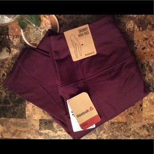 Reebok Skinny High Rise Legging